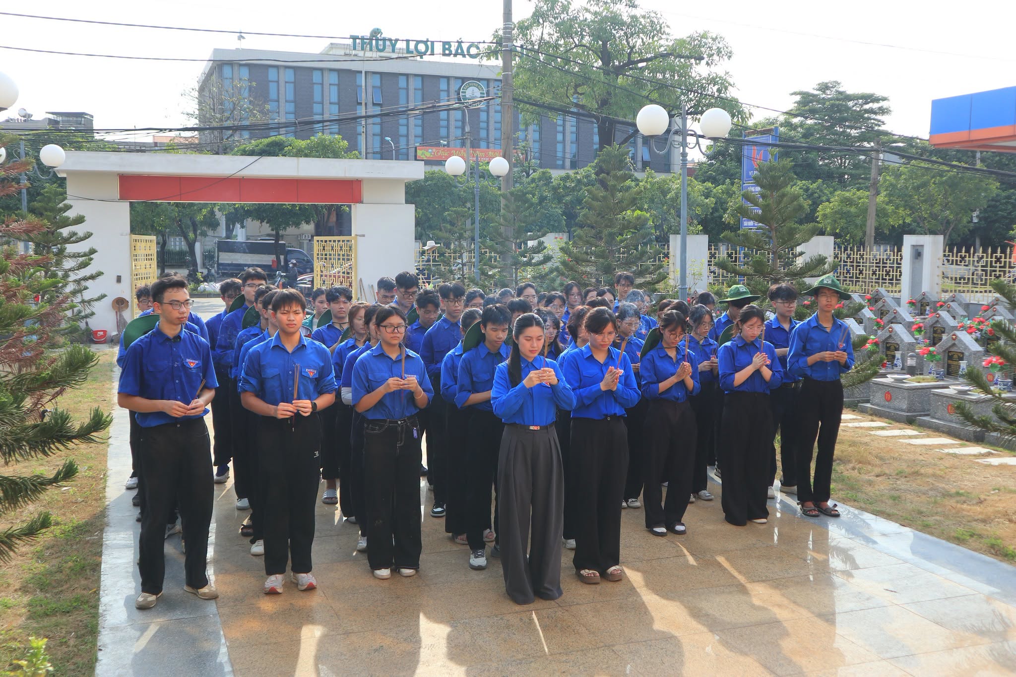 Hành trình Hoa Phượng Đỏ 2026: Hướng về ngày Thương binh - Liệt sĩ 27/7 - Tiếp nối truyền thống "Uống nước nhớ nguồn"